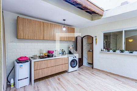 Casa à venda com 280m², 3 quartos e 2 vagas Casa à venda com 280m², 3 quartos e 2 vagasÁrea de serviço