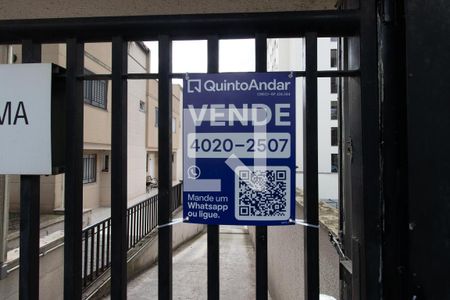 Casa de condomínio à venda com 112m², 3 quartos e 2 vagas Casa de condomínio à venda com 112m², 3 quartos e 2 vagasPlaca