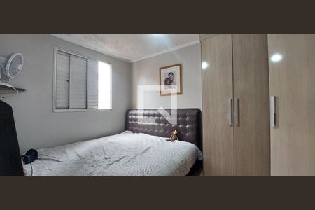 Quarto 1 de apartamento para alugar com 2 quartos, 52m² em Parque São Vicente, Mauá