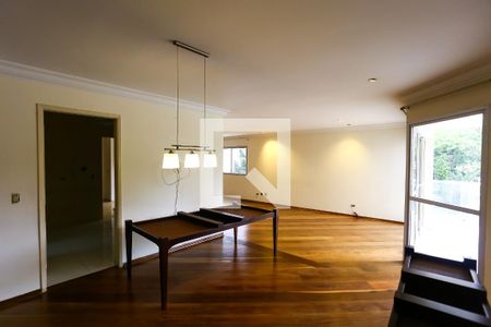 Sala de apartamento à venda com 4 quartos, 200m² em Vila Andrade, São Paulo