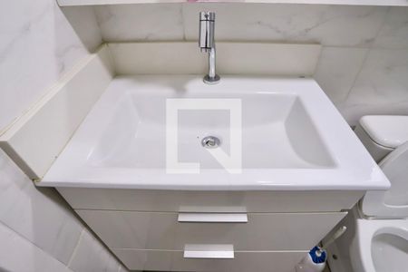 Apartamento para alugar com 33m², 1 quarto e sem vaga Apartamento para alugar com 33m², 1 quarto e sem vagaBanheiro