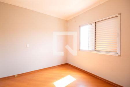 Apartamento à venda com 67m², 3 quartos e 1 vagaQuarto 2