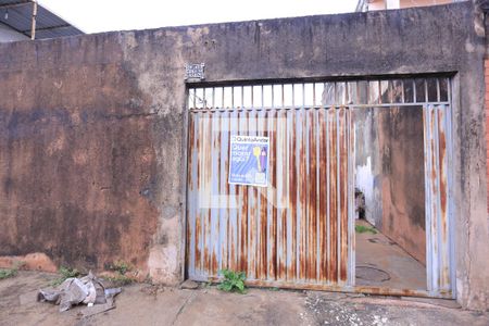 Casa para alugar com 48m², 2 quartos e 1 vagaFachada