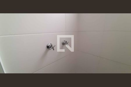 Apartamento para alugar com 47m², 2 quartos e 1 vaga Apartamento para alugar com 47m², 2 quartos e 1 vagaBanheiro