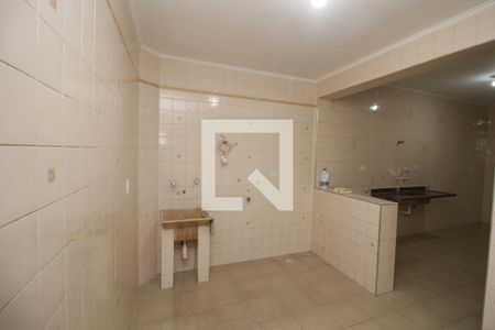 Casa para alugar com 85m², 2 quartos e 1 vagaÁrea de Serviço