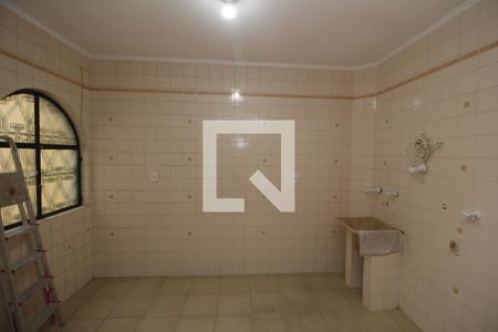 Casa para alugar com 85m², 2 quartos e 1 vagaÁrea de Serviço