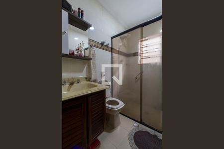 Casa à venda com 206m², 3 quartos e 4 vagasBanheiro