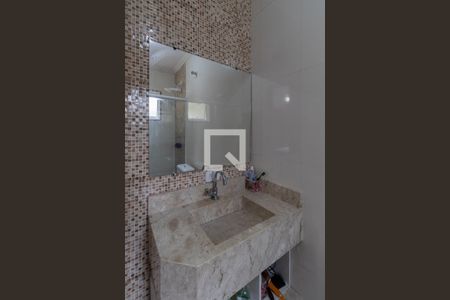 Casa à venda com 206m², 3 quartos e 4 vagasBanheiro Suíte 1