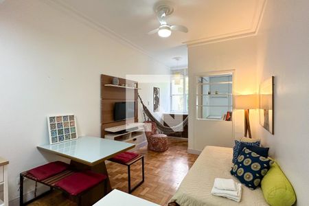 Sala de apartamento para alugar com 1 quarto, 28m² em Copacabana, Rio de Janeiro