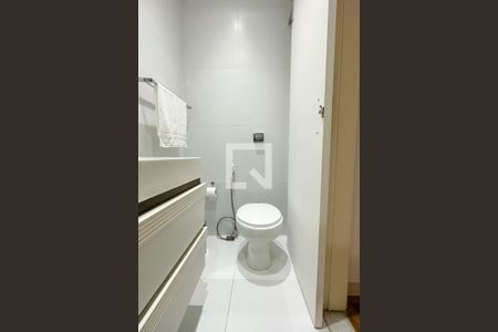 Banheiro de apartamento para alugar com 1 quarto, 28m² em Copacabana, Rio de Janeiro