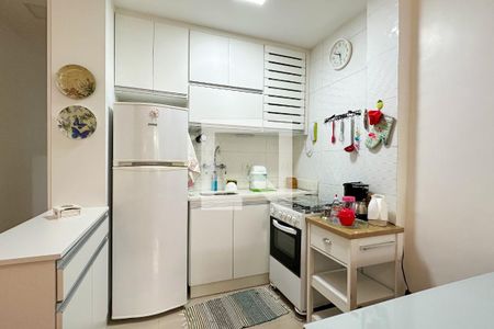 Cozinha de apartamento para alugar com 1 quarto, 28m² em Copacabana, Rio de Janeiro