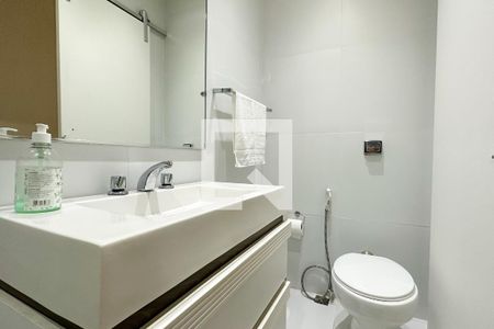 Apartamento para alugar com 28m², 1 quarto e sem vaga Apartamento para alugar com 28m², 1 quarto e sem vagaBanheiro