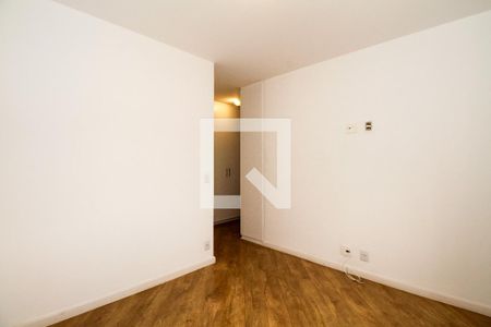 Apartamento à venda com 132m², 4 quartos e 3 vagasSuíte