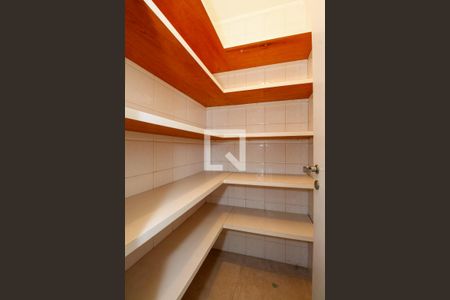 Apartamento à venda com 132m², 4 quartos e 3 vagasDespensa