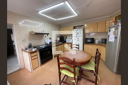 Casa à venda com 180m², 4 quartos e 1 vagaFoto 06