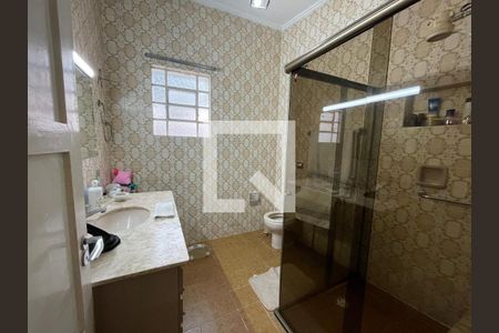 Casa à venda com 180m², 4 quartos e 1 vagaFoto 02