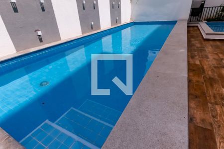 Apartamento à venda com 41m², 2 quartos e 1 vaga Apartamento à venda com 41m², 2 quartos e 1 vagaÁrea comum - Piscina