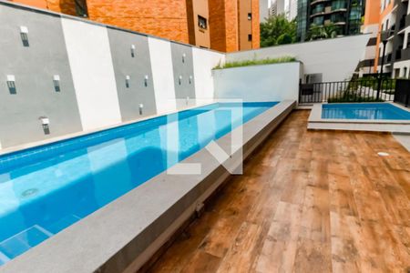 Apartamento à venda com 41m², 2 quartos e 1 vaga Apartamento à venda com 41m², 2 quartos e 1 vagaÁrea comum - Piscina