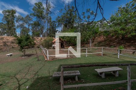 Apartamento para alugar com 56m², 2 quartos e 1 vagaÁrea comum - Fazendinha 