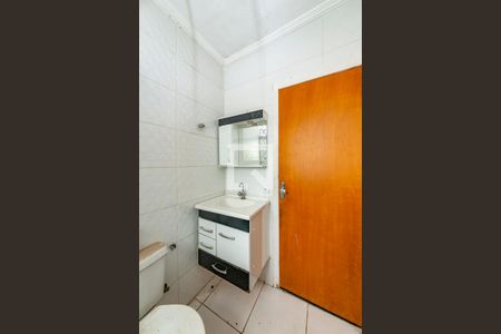 Casa à venda com 360m², 4 quartos e 4 vagas Casa à venda com 360m², 4 quartos e 4 vagasBanheiro Casa 2