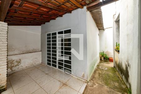 Casa à venda com 360m², 4 quartos e 4 vagas Casa à venda com 360m², 4 quartos e 4 vagasCasa 2