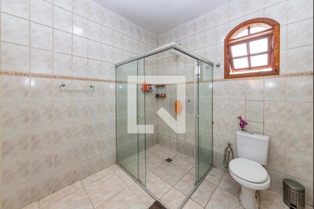 Casa à venda com 360m², 4 quartos e 4 vagas Casa à venda com 360m², 4 quartos e 4 vagasBanheiro Social