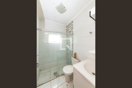 Casa à venda com 360m², 4 quartos e 4 vagas Casa à venda com 360m², 4 quartos e 4 vagasBanheiro Casa 2