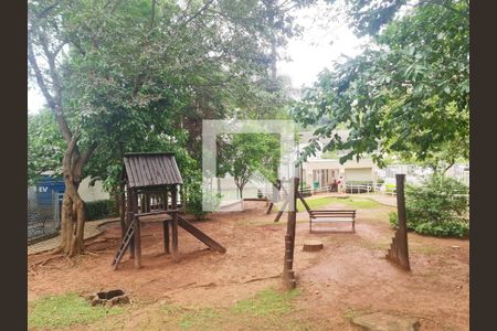 Apartamento à venda com 48m², 2 quartos e 1 vaga Apartamento à venda com 48m², 2 quartos e 1 vagaÁrea comum - Playground