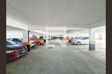 Apartamento à venda com 48m², 2 quartos e 1 vaga Apartamento à venda com 48m², 2 quartos e 1 vagaGaragem