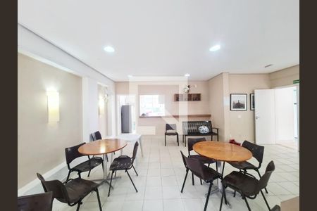Apartamento à venda com 48m², 2 quartos e 1 vaga Apartamento à venda com 48m², 2 quartos e 1 vagaÁrea comum - Salão de festas