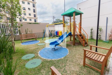 Apartamento para alugar com 34m², 2 quartos e sem vagaÁrea comum - Playground