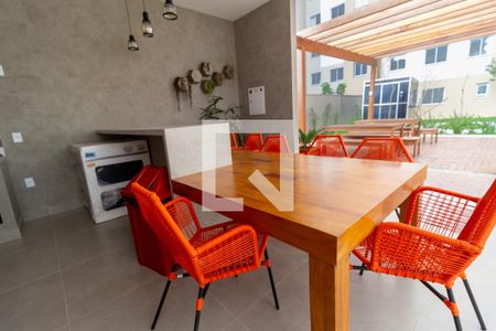 Apartamento para alugar com 34m², 2 quartos e sem vagaÁrea comum - Churrasqueira