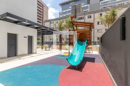 Apartamento à venda com 83m², 3 quartos e 2 vagasÁrea comum - Playground