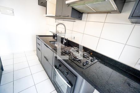 Apartamento à venda com 48m², 2 quartos e 1 vaga Apartamento à venda com 48m², 2 quartos e 1 vagaPia e cooktop