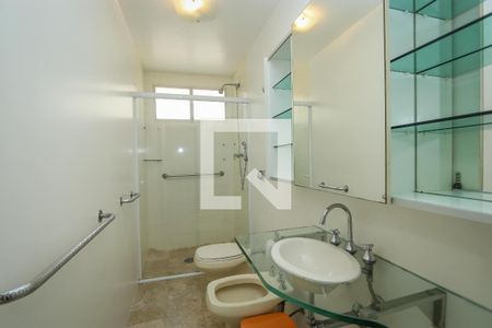 Banheiro da Suite de apartamento à venda com 3 quartos, 98m² em Jardim Paulista, São Paulo