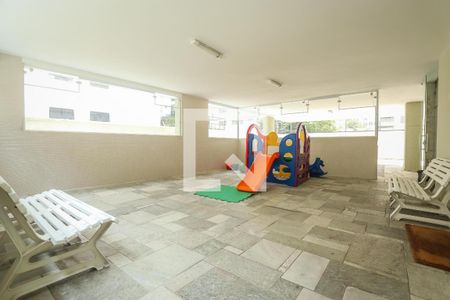 Apartamento à venda com 98m², 3 quartos e 1 vagaÁrea comum - Playground