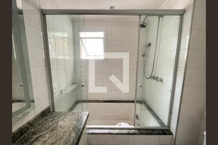 Apartamento à venda com 132m², 4 quartos e 3 vagasBanheiro da Suíte