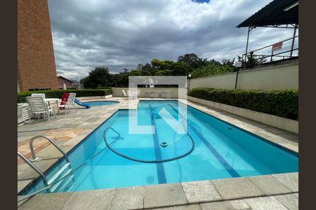 Apartamento à venda com 132m², 4 quartos e 3 vagasÁrea comum - Piscina