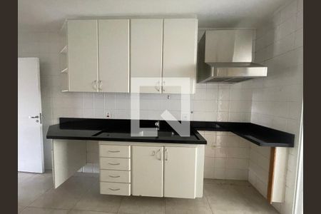 Apartamento à venda com 132m², 4 quartos e 3 vagasCozinha