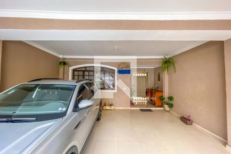 Casa à venda com 204m², 3 quartos e 2 vagasGaragem