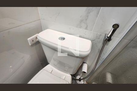 Apartamento para alugar com 71m², 2 quartos e 1 vagaBanheiro