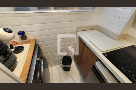 Apartamento para alugar com 71m², 2 quartos e 1 vagaÁrea de Serviço