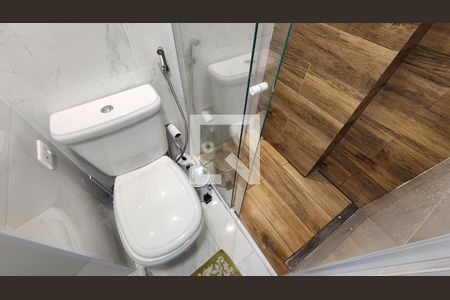 Apartamento para alugar com 71m², 2 quartos e 1 vagaBanheiro