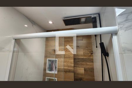 Apartamento para alugar com 71m², 2 quartos e 1 vagaBanheiro