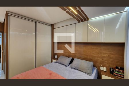 Apartamento para alugar com 71m², 2 quartos e 1 vagaQuarto - Armários