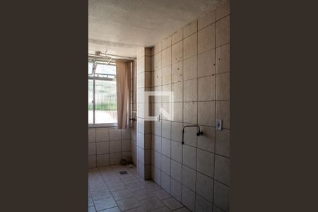 Apartamento à venda com 56m², 2 quartos e sem vaga Apartamento à venda com 56m², 2 quartos e sem vagaCozinha e área de serviço