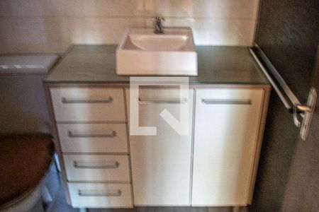Apartamento à venda com 56m², 2 quartos e sem vaga Apartamento à venda com 56m², 2 quartos e sem vagaBanheiro