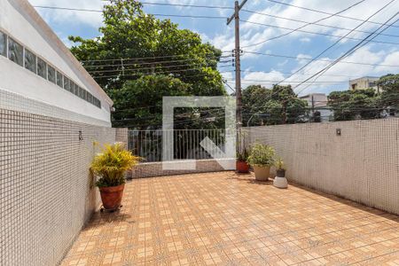 Casa à venda com 150m², 3 quartos e 2 vagas Casa à venda com 150m², 3 quartos e 2 vagasVaranda Quarto 3