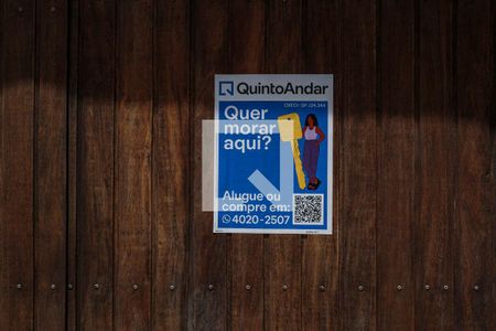 Casa à venda com 150m², 3 quartos e 2 vagas Casa à venda com 150m², 3 quartos e 2 vagasPlaca