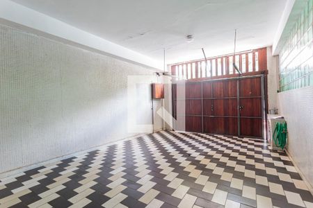 Casa à venda com 150m², 3 quartos e 2 vagas Casa à venda com 150m², 3 quartos e 2 vagasGaragem